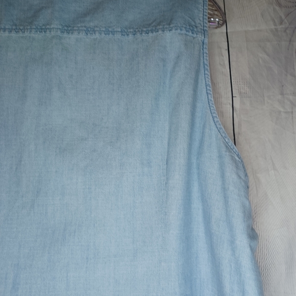 J.Crew Factory Women's Light Blue Button Up Sleeveless Top NWT - Picture 11 of 13